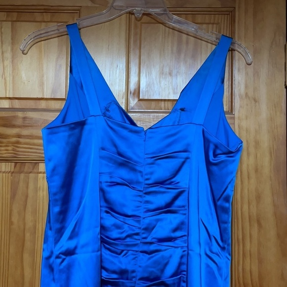 Blue dress - Picture 4 of 5